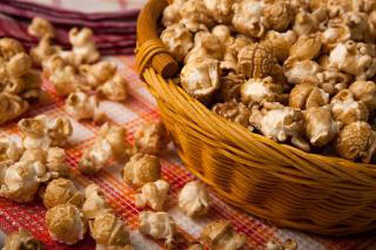Toffee Caramel Popcorn-1
