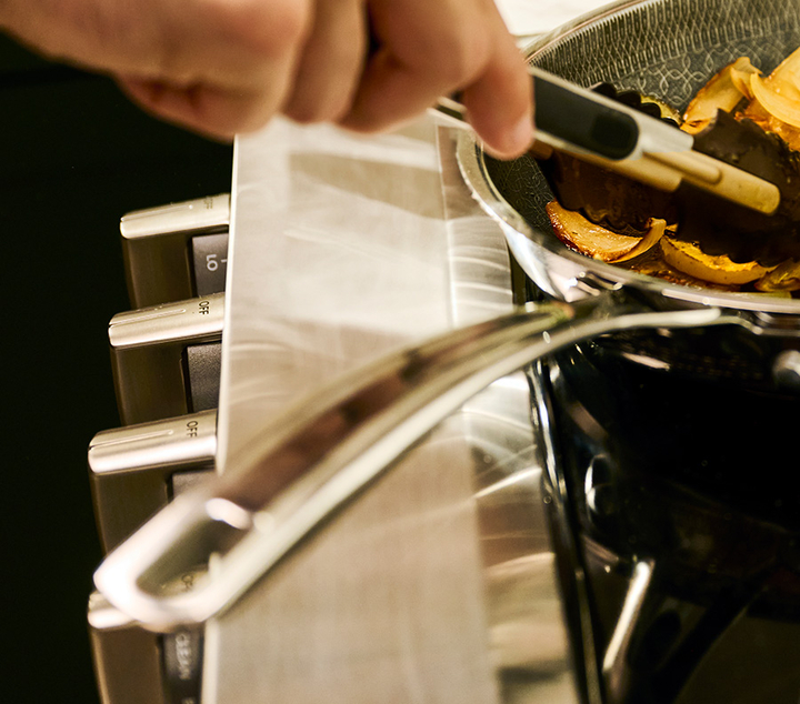 close-up of pan handle