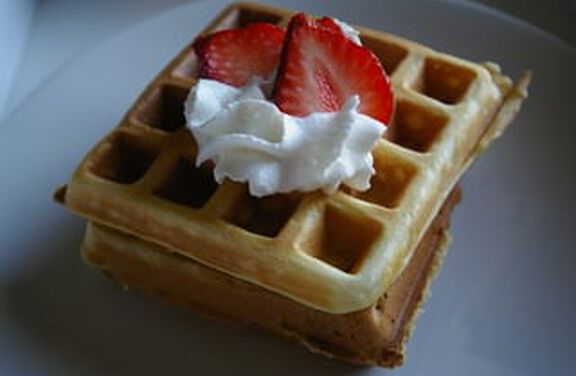 Overnight Yeasted Waffles