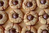 Peanut Butter Blossoms-1