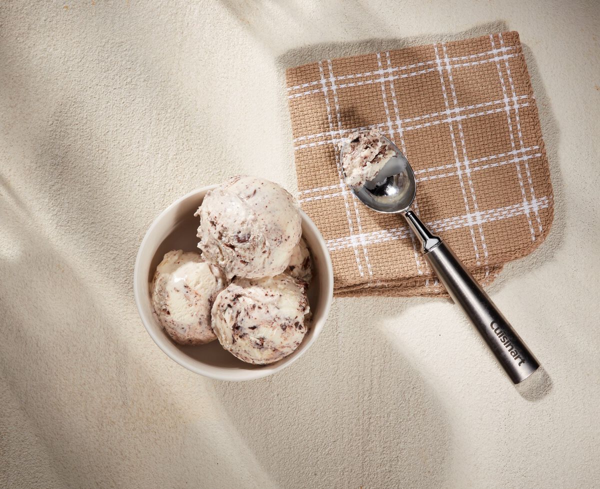 Peanut Butter Cookie Ice Cream-1