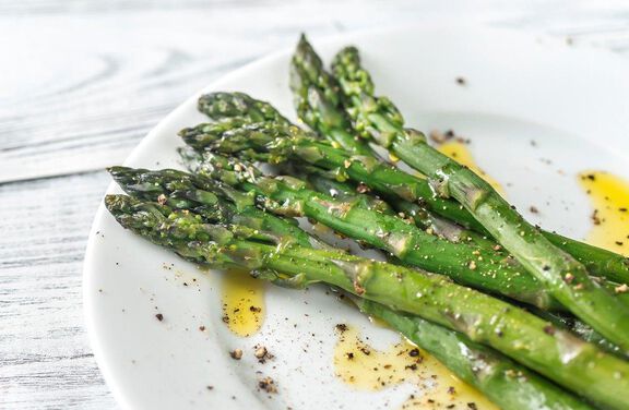 Roasted Asparagus with Toasted Pistachios