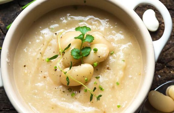 Proven&ccedil;al White Bean Soup