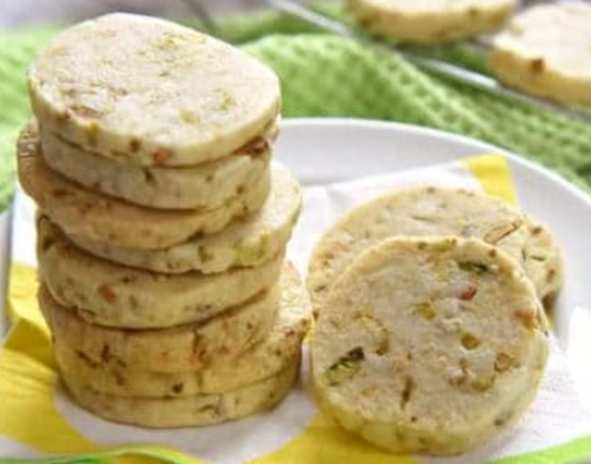 Black Pepper and Chive Biscuits-1