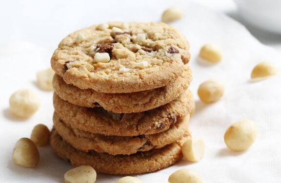 chocolate chunk macadamia cookies
