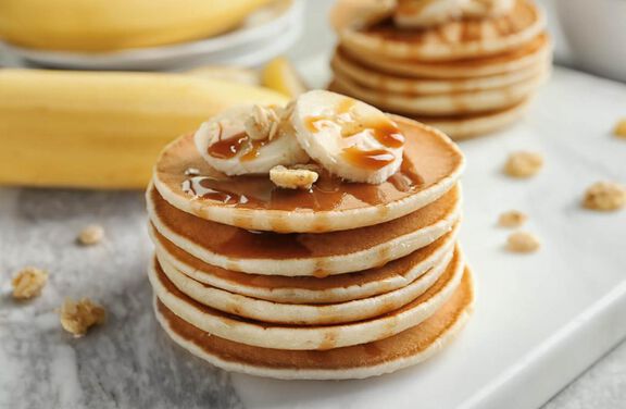 Banana Buttermilk Pancakes