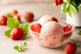 Strawberry-Banana Frozen Yogurt-1