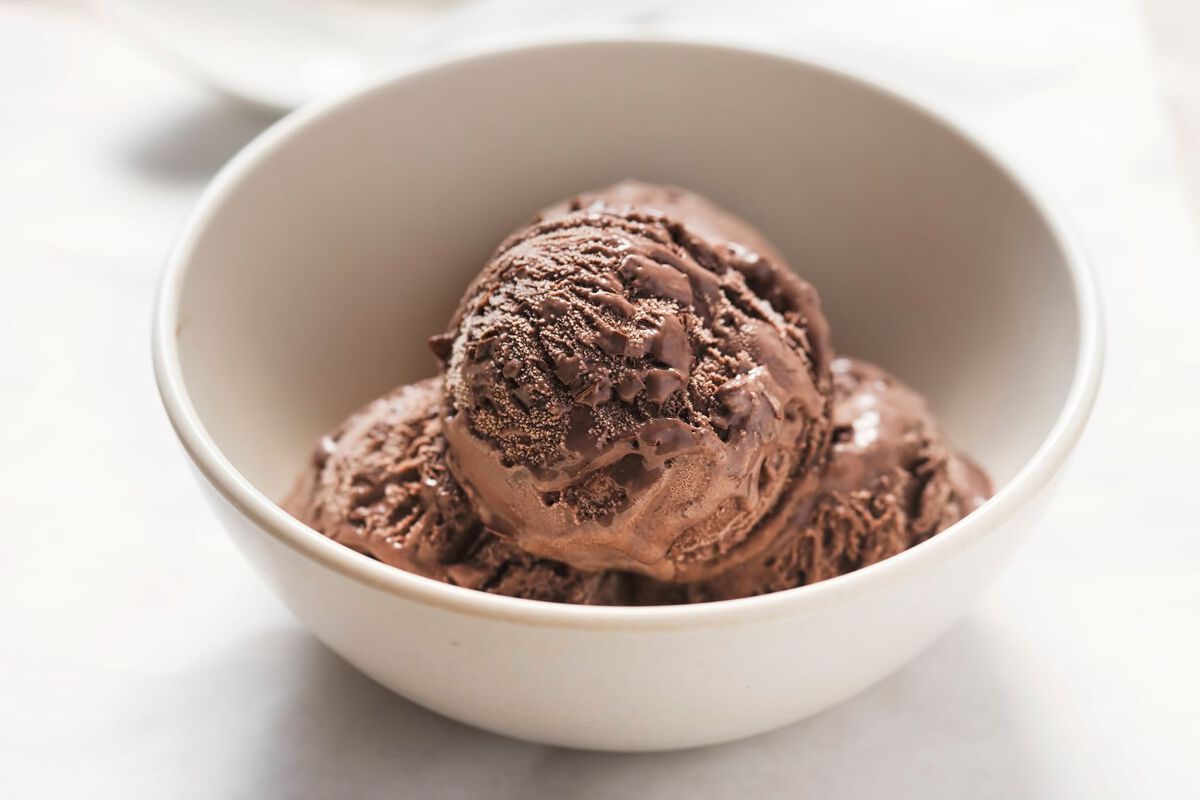 Deep Dark Chocolate Ice Cream-1