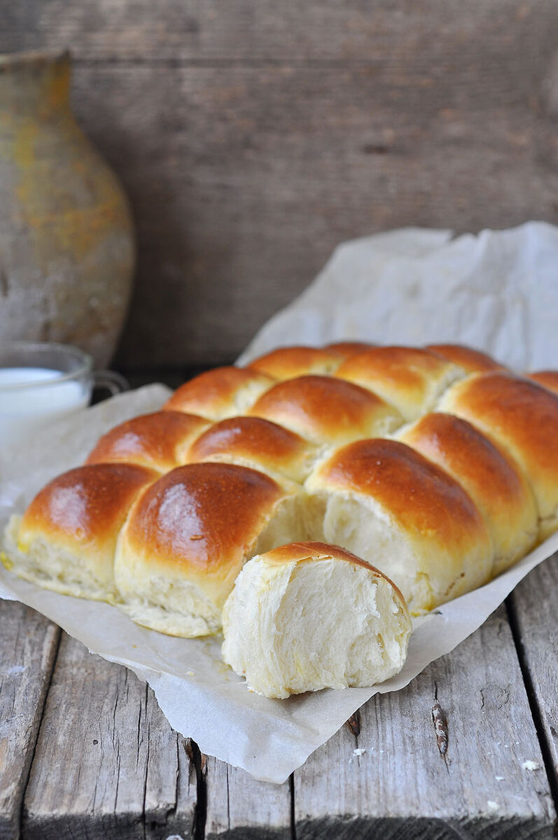 Sour Cream & Onion Potato Pull-Apart Rolls-1