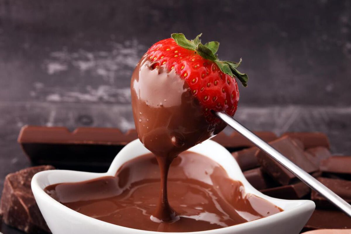 Chocolate Hazelnut Fondue-1
