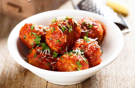 Grandma&rsquo;s Meatballs