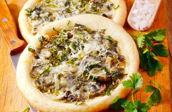 Sausage and Spinach Pizza