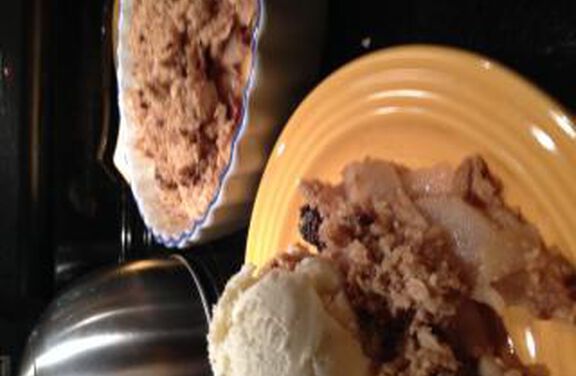 Pear &amp; Cherry Crisp