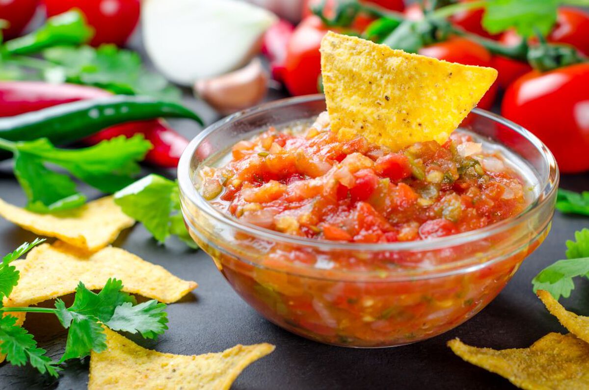 How to Make Salsa With Food Processor Attachment: Quick & Easy Guide