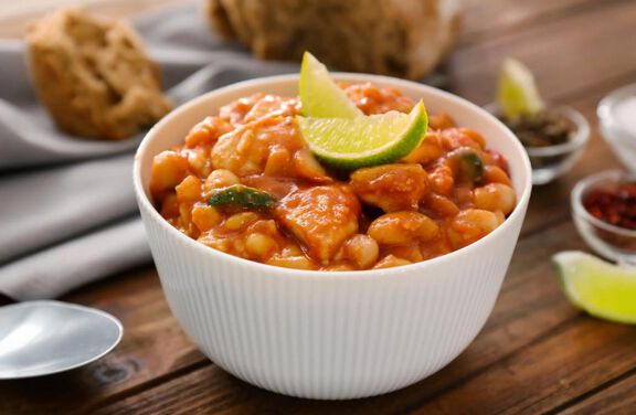 Hearty Turkey Chili &ndash; Cincinnati Style