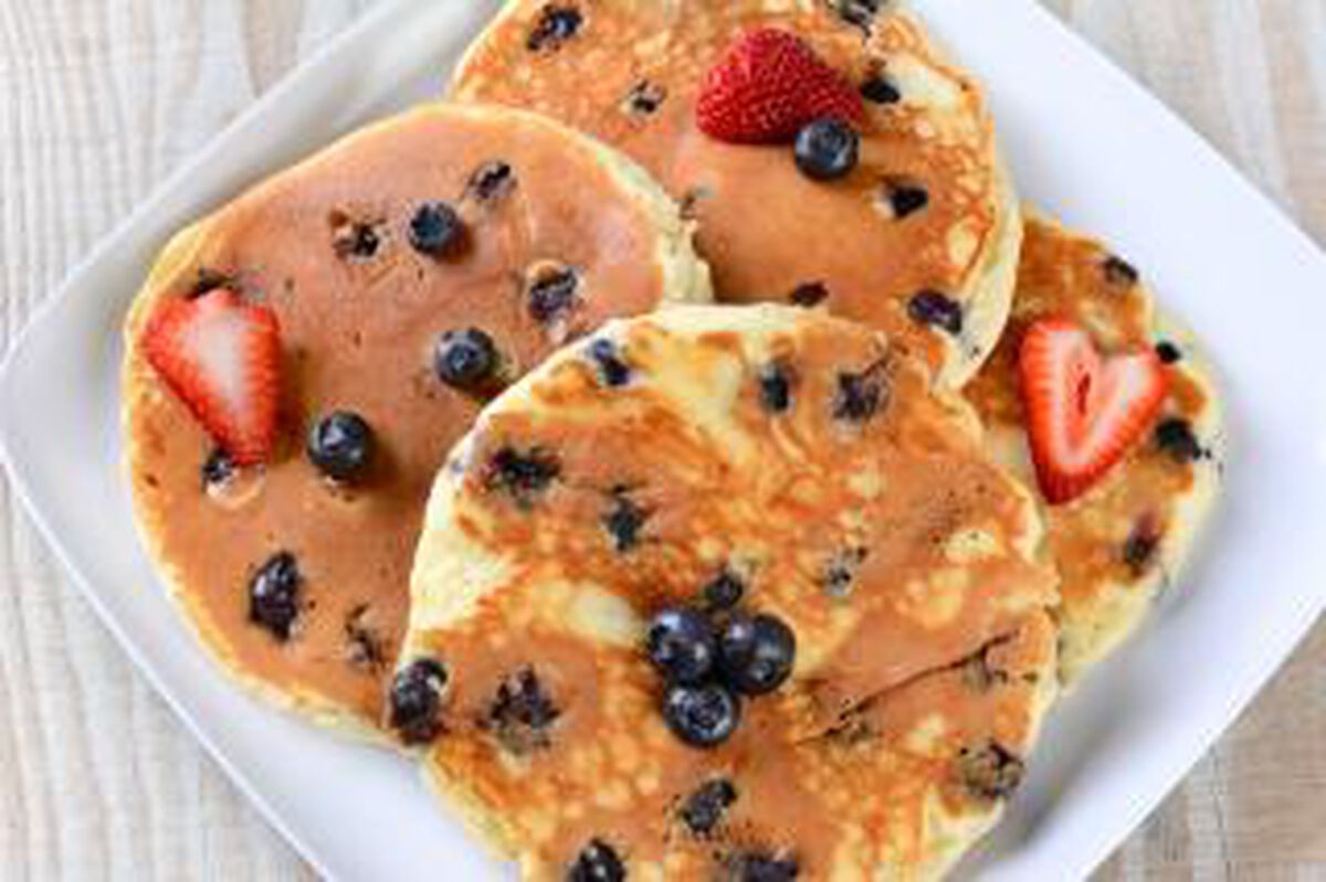 Blueberry Oat Buttermilk Pancakes-1