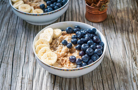 Creamy Oats and Blueberries