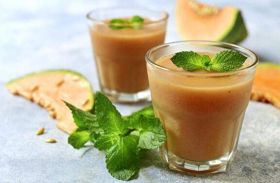 Cantaloupe Yogurt Smoothie