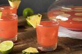 Strawberry Kiwi Rum Punch-1