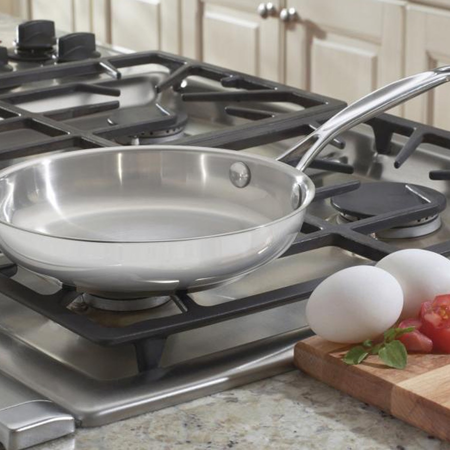 Chef's Classic™ Stainless 8'' Skillet