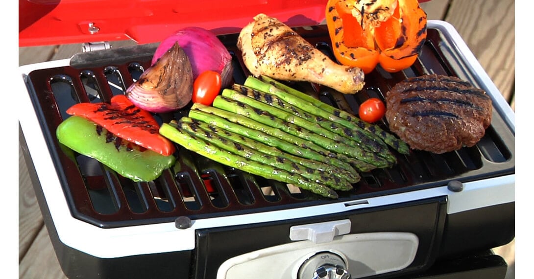 Petite Gourmet Portable Gas Grill with VersaStand