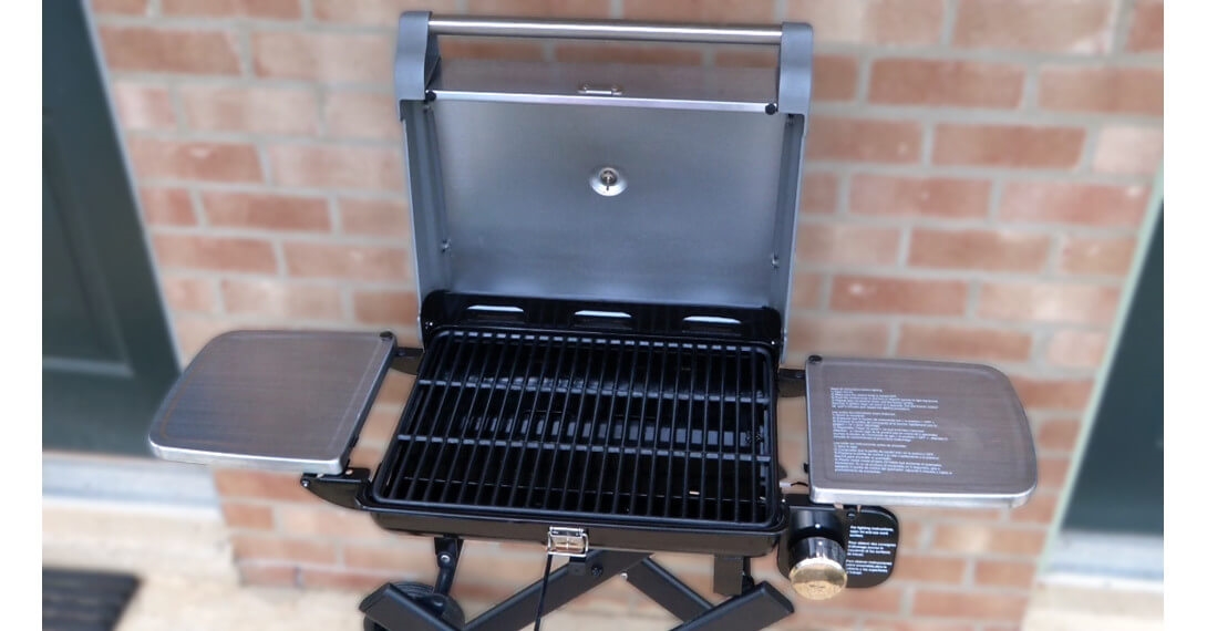 All Foods Roll-Away Gas Grill