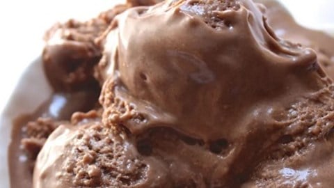 Mexican Style Chocolate Ice Cream - 5 cups (about ten ½-cup servings)