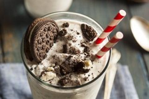 Chocolate Cookies and Cream Shake