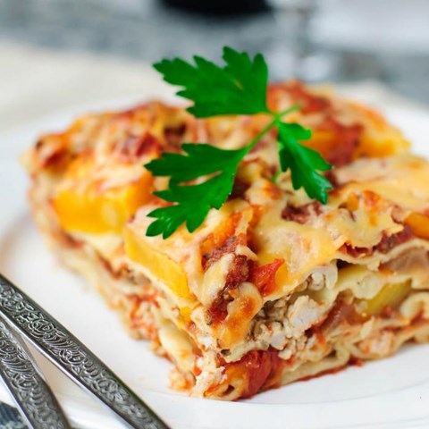 Healthy Turkey and Veggie Lasagna (Gluten Free)