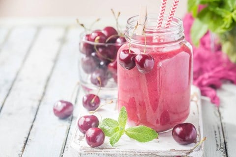 Berry Cherry Smoothie - 4 Cups