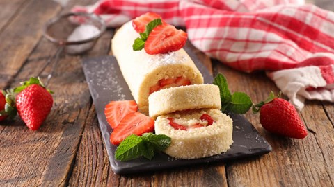 Strawberry and Cream Swiss Roll