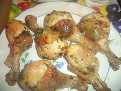 Grilled herbed garlic chicken