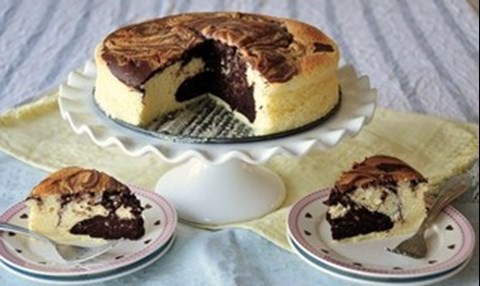 Marbled Chiffon Cheesecake
