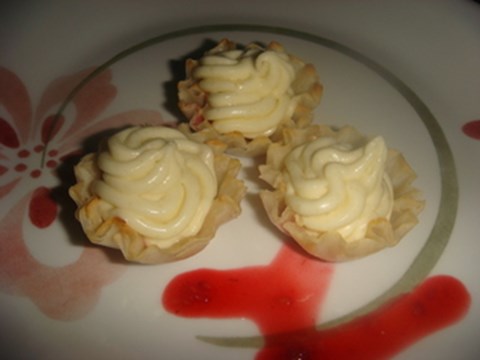 Lemon and Berry “Cheesecake” Tarts
