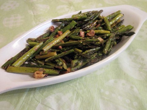 Roasted Asparagus with Garlic