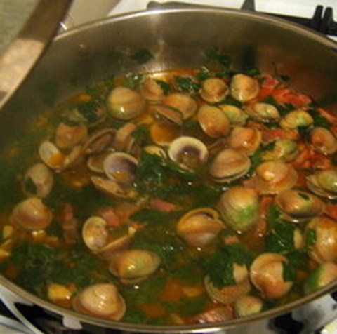 Linquine with Cockles and Pancetta