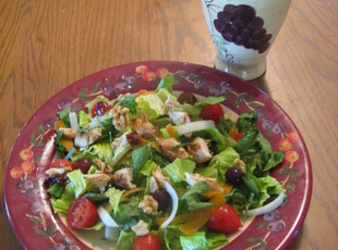 Fruity Chicken Salad with Toasted Walnuts and White Grape Juice Vinaigrette Submitted by CLS