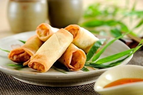 Spring Rolls with Sweet Chile Dipping Sauce